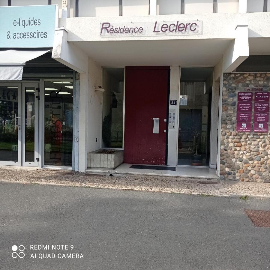 Le Clair Centre Ville Лангон Экстерьер фото